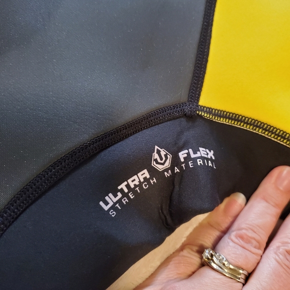 Sea Doo ladies Ultra Flex shorty wetsuit-size 7/8- like new - Picture 10 of 12